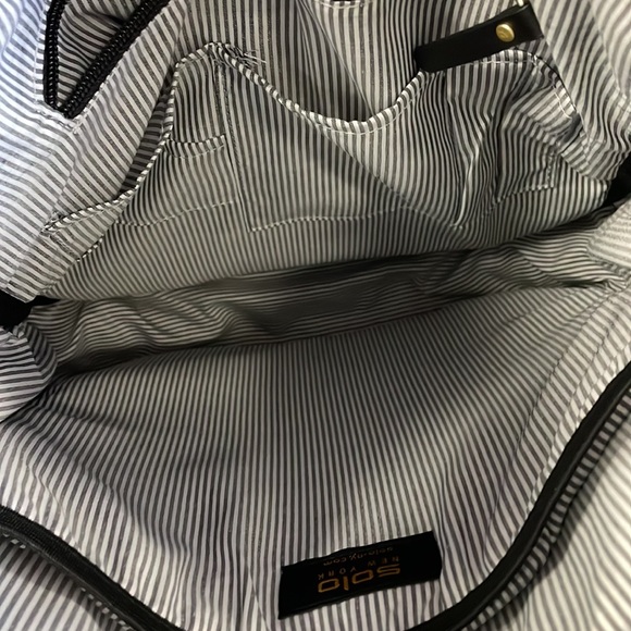 Solo backpack great condition - Picture 9 of 13